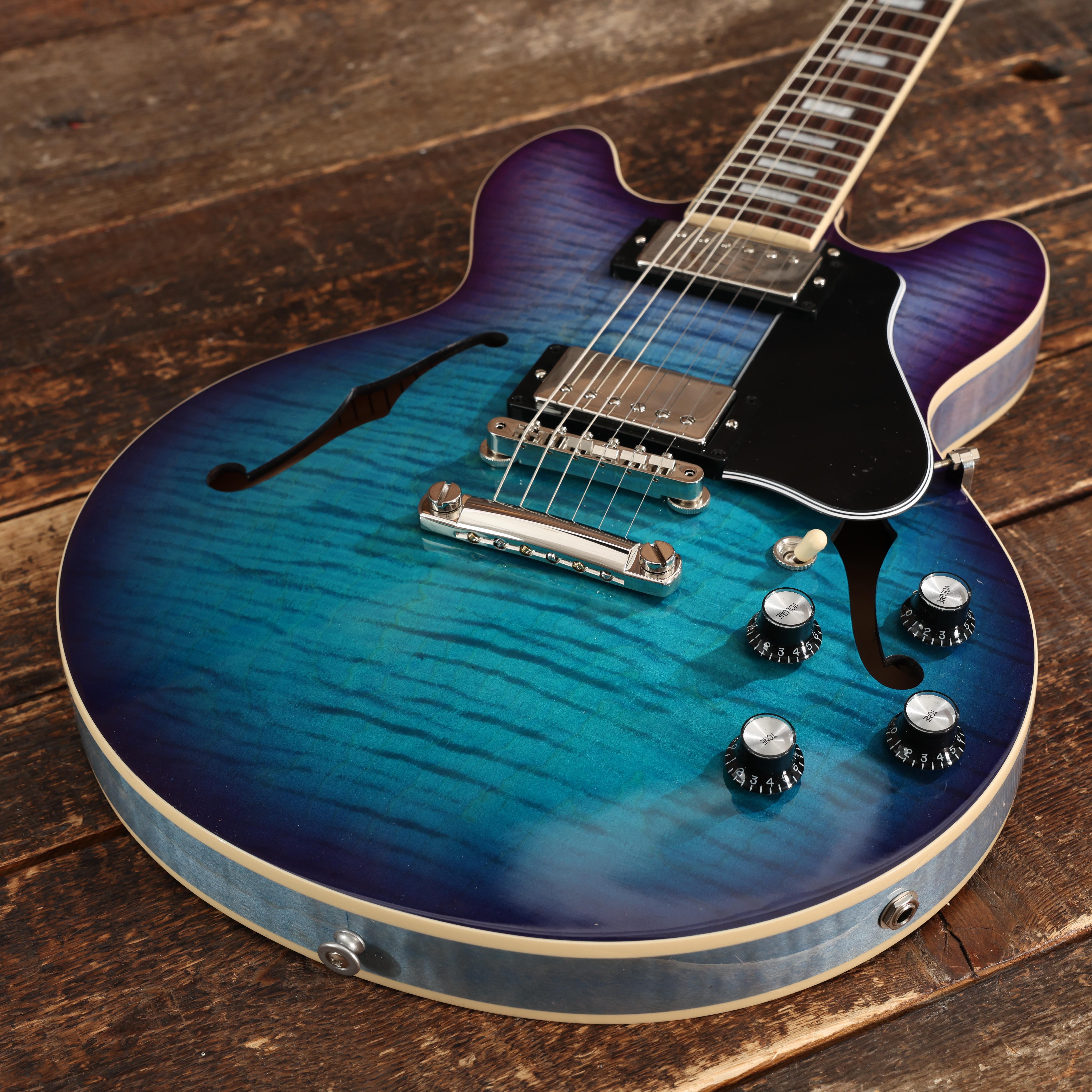 Gibson ES-339 Figured Semi Hollow Electric Guitar in Blueberry